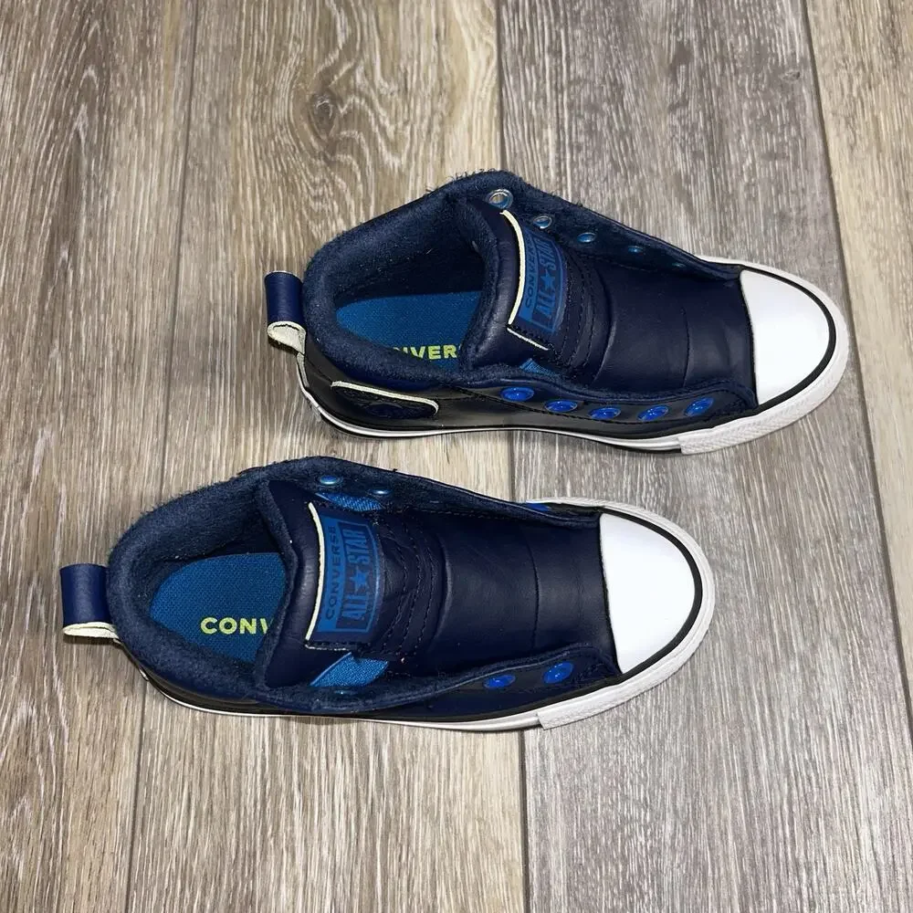 Converse previously owned